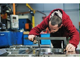 什么是澳門五金沖壓件加工廠？沖壓模具零件及加工特點