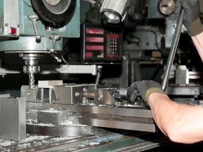 東莞沖壓加工，沖壓模具設(shè)計(jì)標(biāo)準(zhǔn)的優(yōu)點(diǎn)-10萬(wàn)㎡生產(chǎn)面積「誠(chéng)瑞豐」